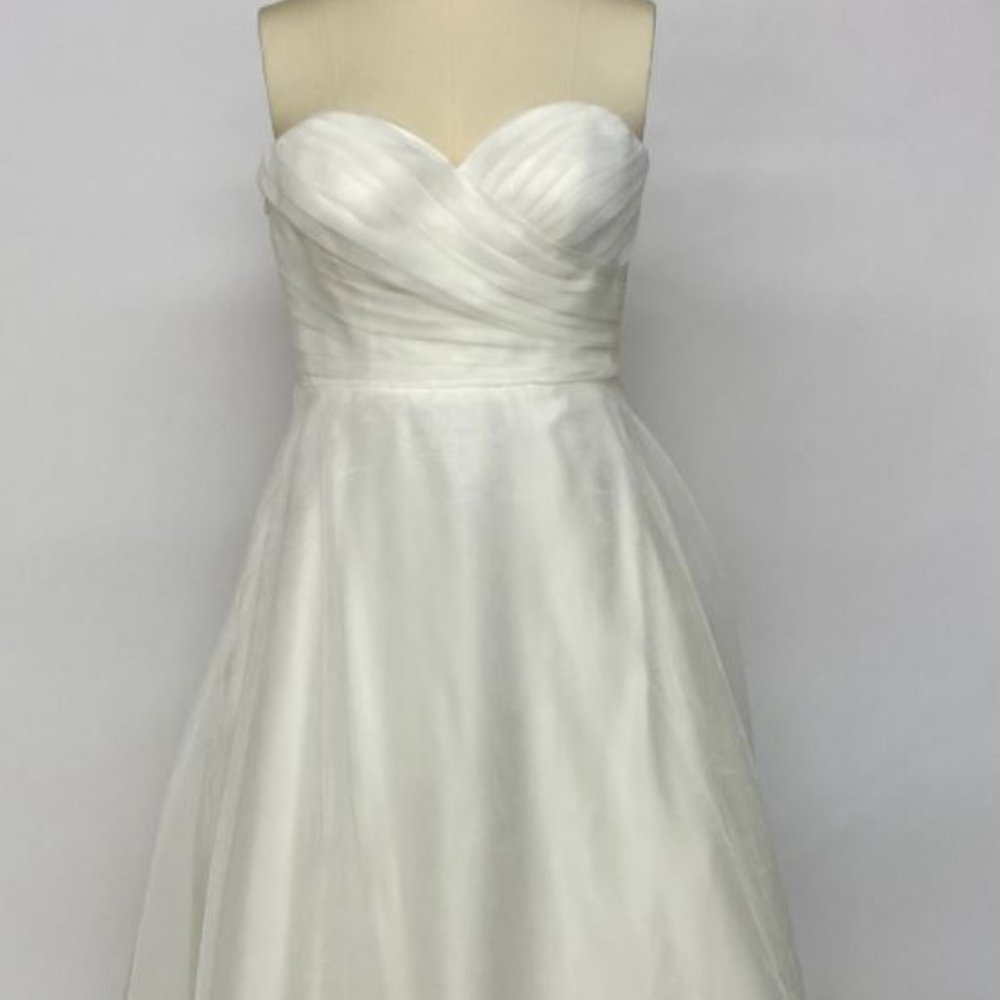 Plus size wedding dress